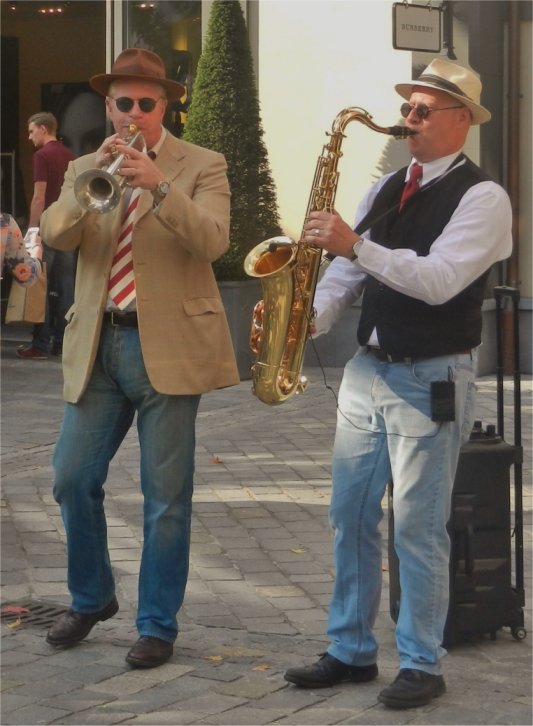 Two Notes te boeken bij www.kwekel-evenementen.nl