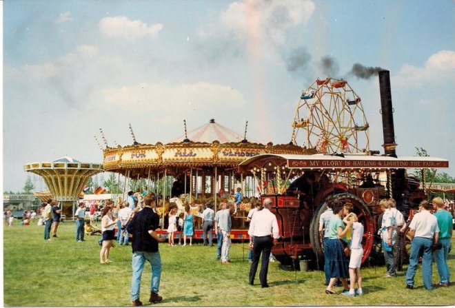 nostalgische kermis te boeken bij www.kwekel-evenementen.nl
